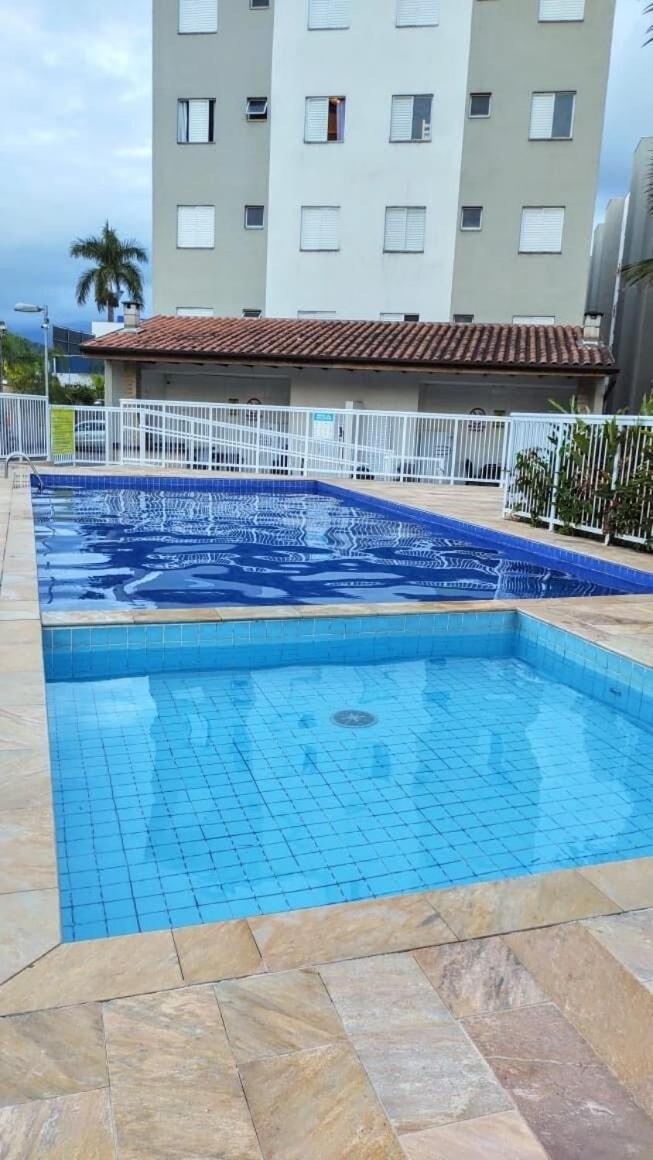 Apartamento Com Piscina Churrasqueira Em Ubatuba Exterior foto